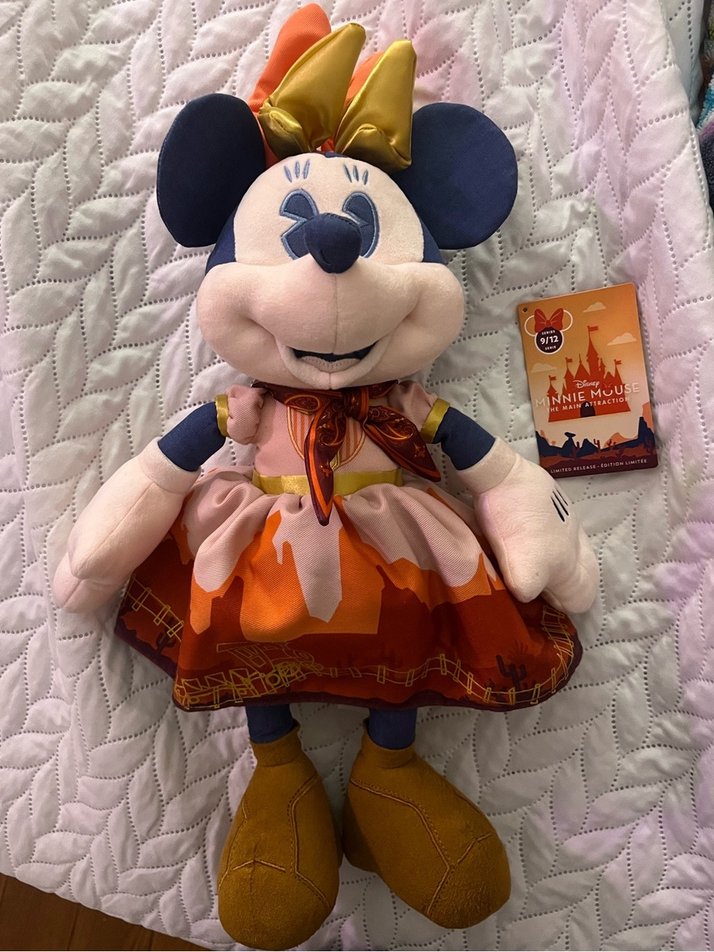 The Main Attraction Minnie Mouse Big Thunder Mountain Plush!! 🧡🧡